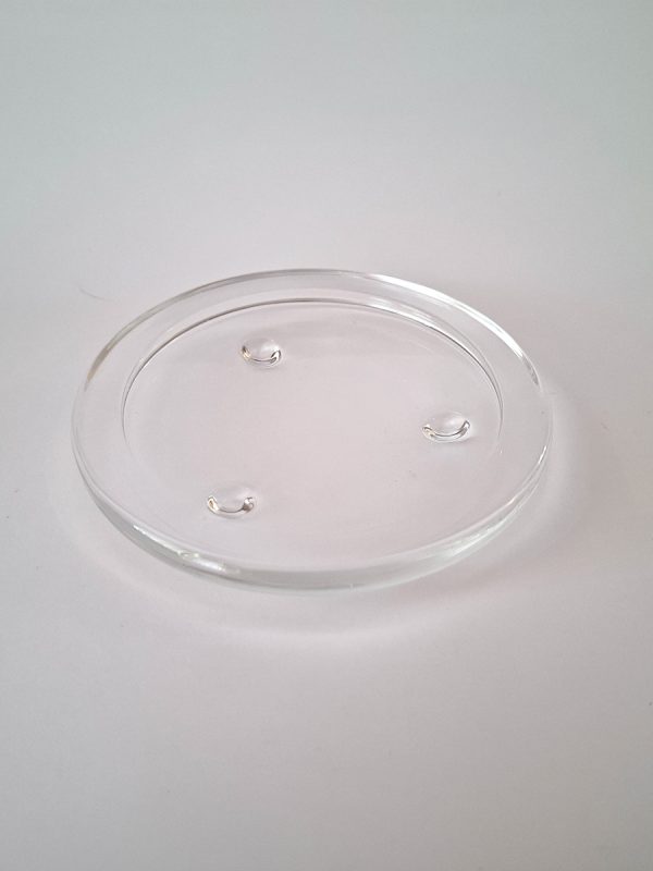 Steklen podstavek za sveče